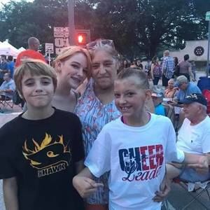 Meet your Posher, Jackie